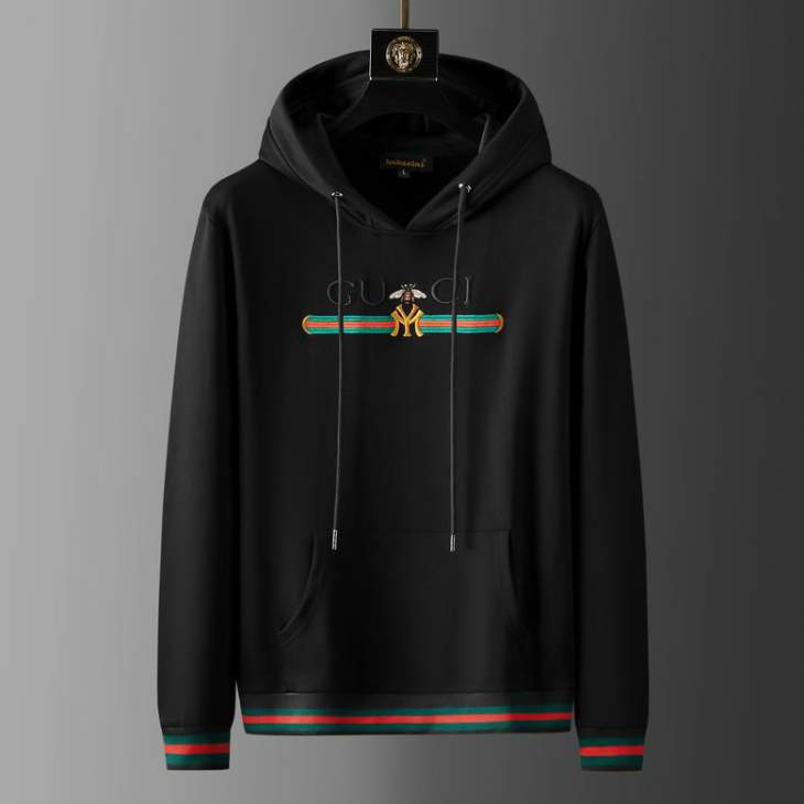 Picture of Gucci Sweater Suits _SKUGucciM-4XL25c10139999